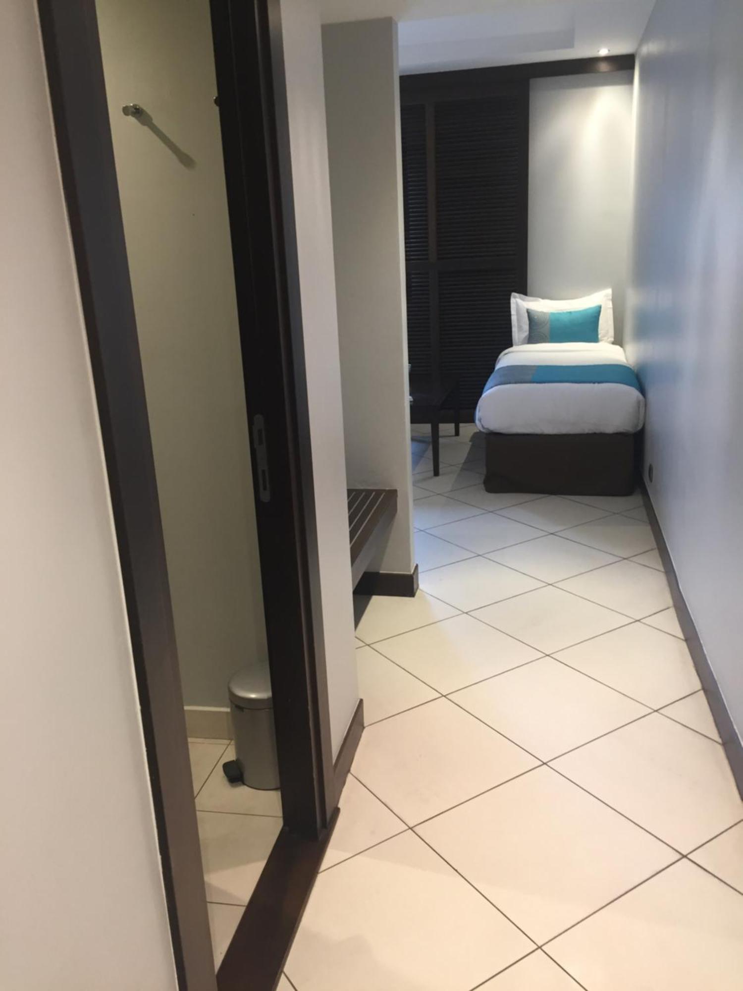 Triple Room,1698855626:JPEG
